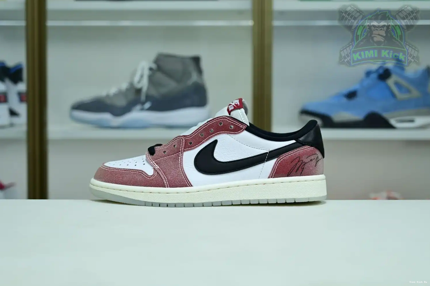 Jordan1 Trophy Low Air Room x OG Jordan Kimikick 0701